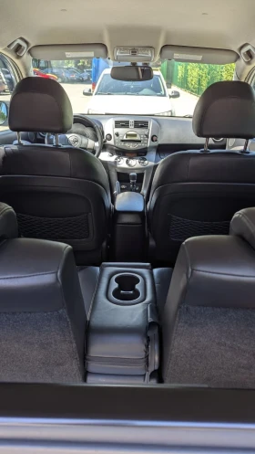 Toyota Rav4 D-CAT 2, 2 Luxury  | Mobile.bg    6