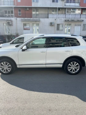 VW Touareg - 11500 € / 22492.04 лв. - 35843559 4