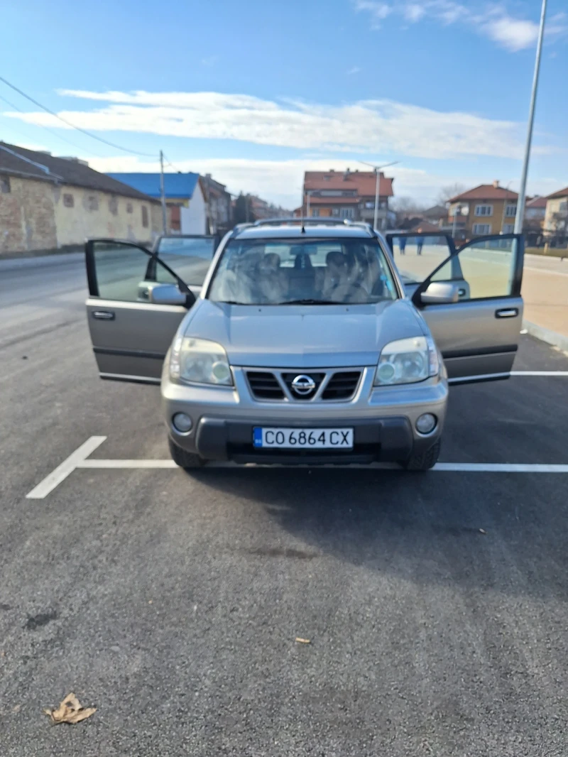 Nissan X-trail 2.2 4x4 Dizel, снимка 5 - Автомобили и джипове - 48773585