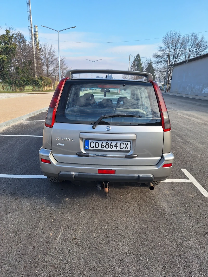 Nissan X-trail 2.2 4x4 Dizel, снимка 3 - Автомобили и джипове - 48773585