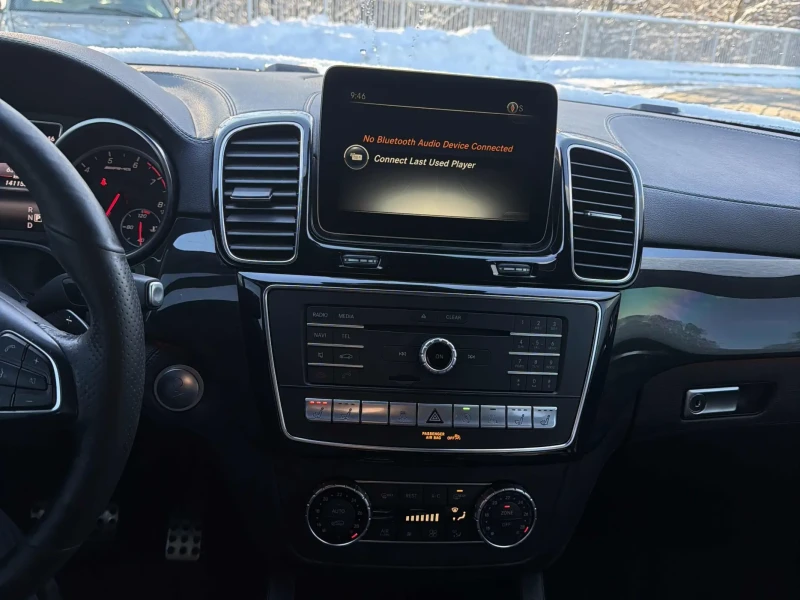 Mercedes-Benz GLE 43 AMG * CARFAX * БЕЗ ПЪРВОНАЧАЛНА ВНОСКА, снимка 7 - Автомобили и джипове - 52800421