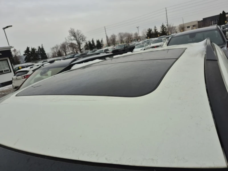 Nissan Pathfinder * SV * CARFAX * БЕЗ ПЪРВОНАЧАЛНА ВНОСКА, снимка 5 - Автомобили и джипове - 52919459