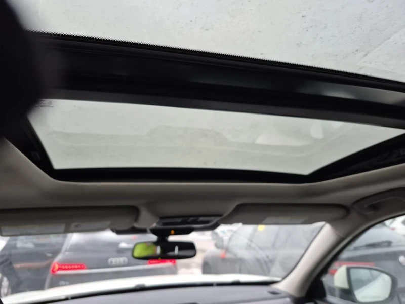 Nissan Pathfinder * SV * CARFAX * БЕЗ ПЪРВОНАЧАЛНА ВНОСКА, снимка 10 - Автомобили и джипове - 52919459