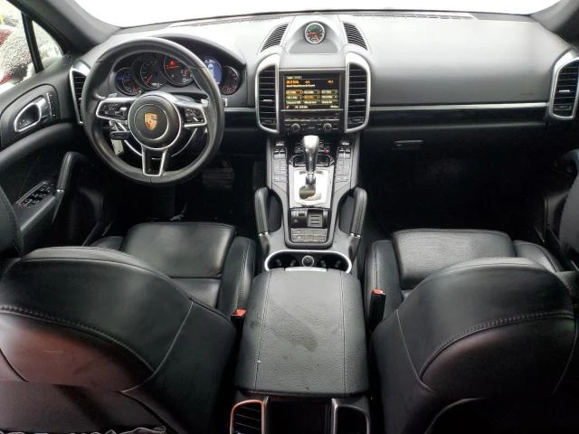 Porsche Cayenne, снимка 8 - Автомобили и джипове - 48808051