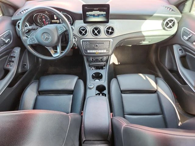 Mercedes-Benz GLA 250 ПОДГРЕВ* КАМЕРА* КЕЙЛЕС* LANE* ASSIST - изображение 8
