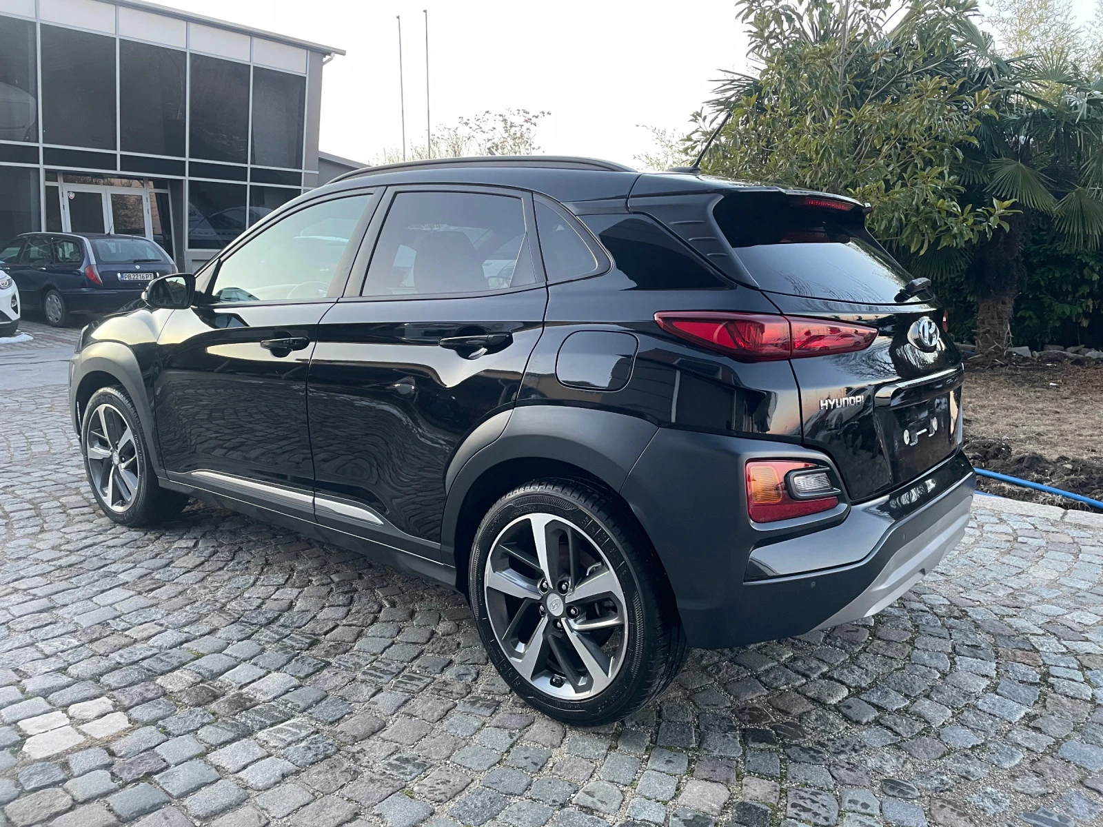 Hyundai Kona 1.6 CRDI AUTOMAT - изображение 6