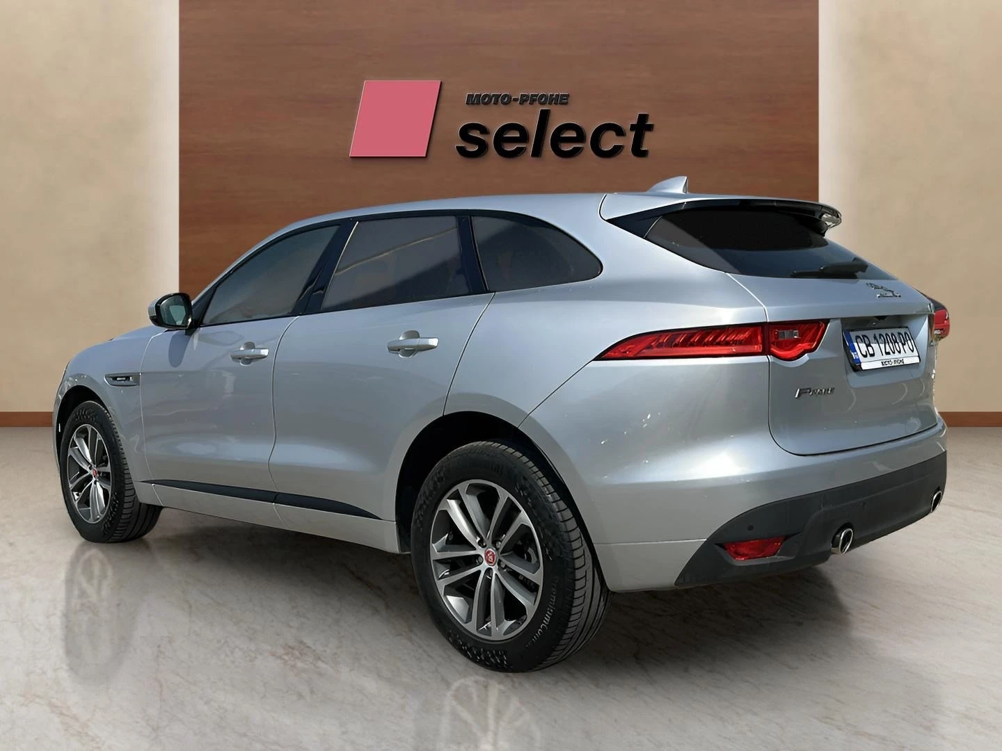 Jaguar F-PACE 3.0TDV6 - изображение 6