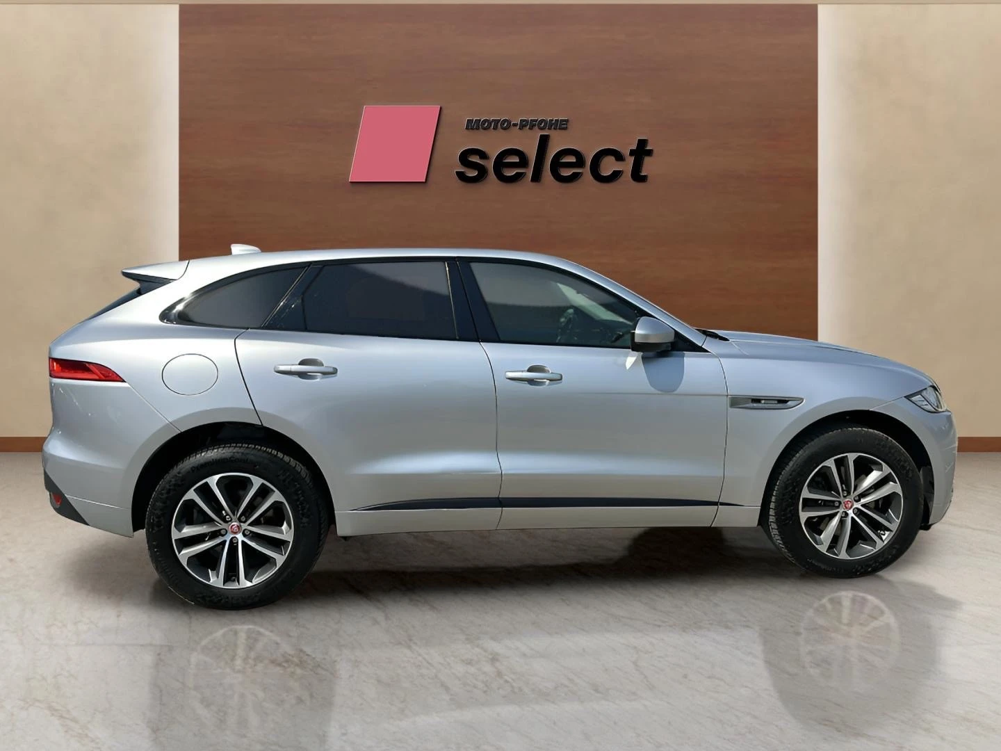 Jaguar F-PACE 3.0TDV6 - изображение 5