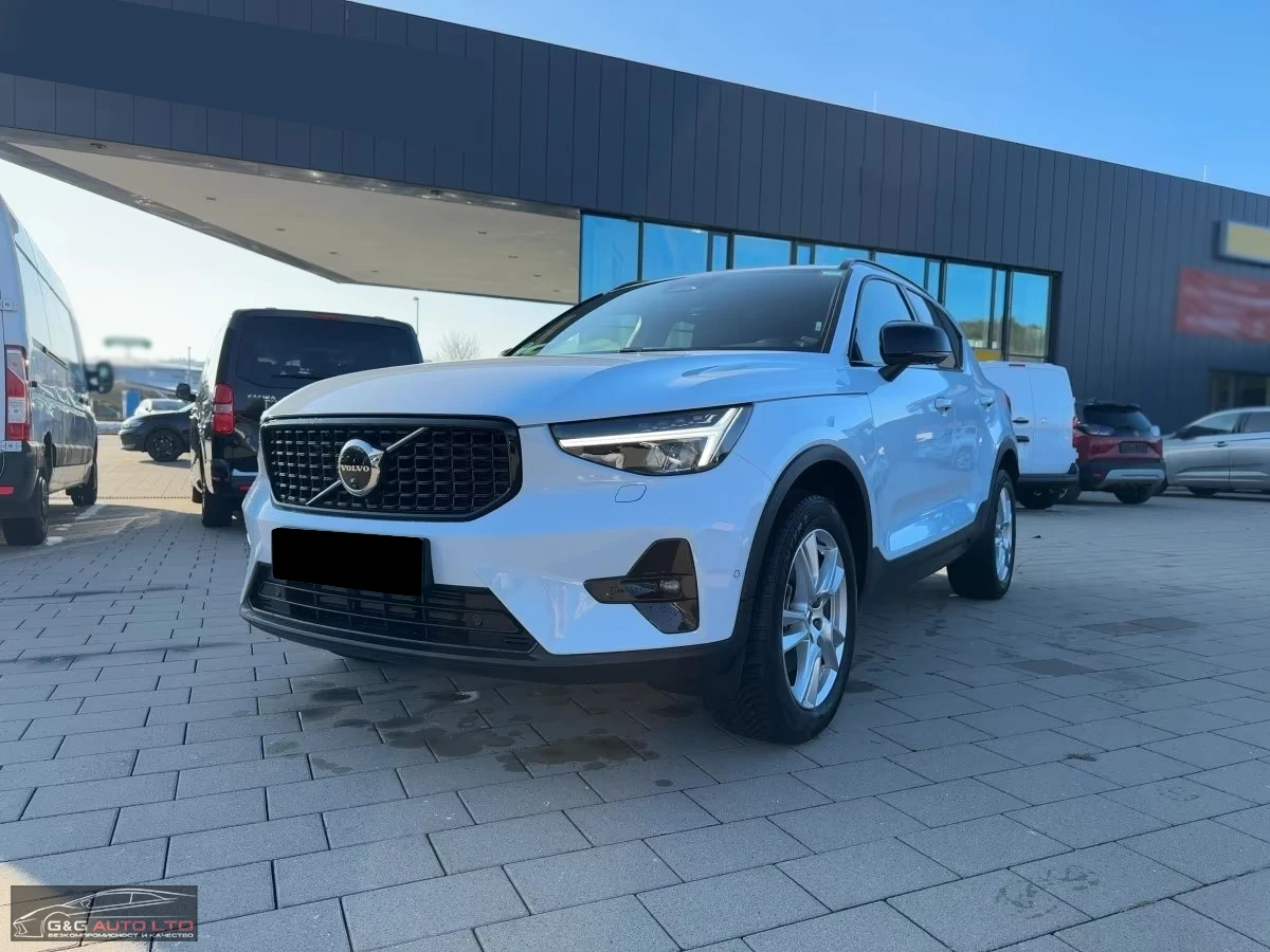 Volvo XC40 B4-PLUS/197HP/LED/CAM/NAVI/H&K/KLESS/AMBI/173g | Mobile.bg   1