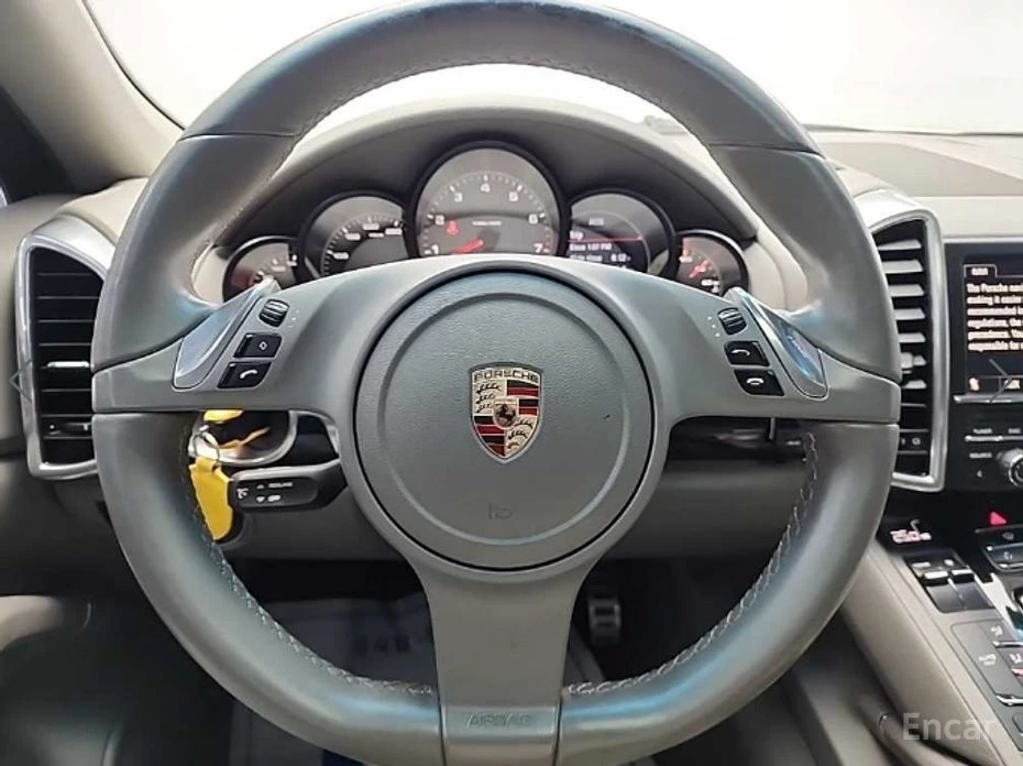 Porsche Cayenne  - изображение 9