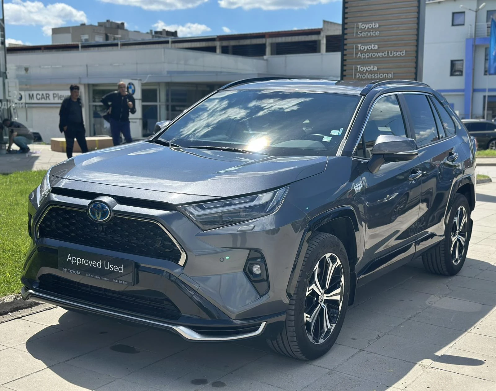 Toyota Rav4 2.5 PHEV STYLE AWD, снимка 4 - Автомобили и джипове - 53468728
