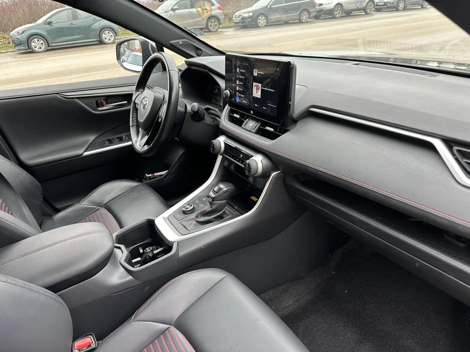 Toyota Rav4 2.5 PHEV STYLE AWD - изображение 10