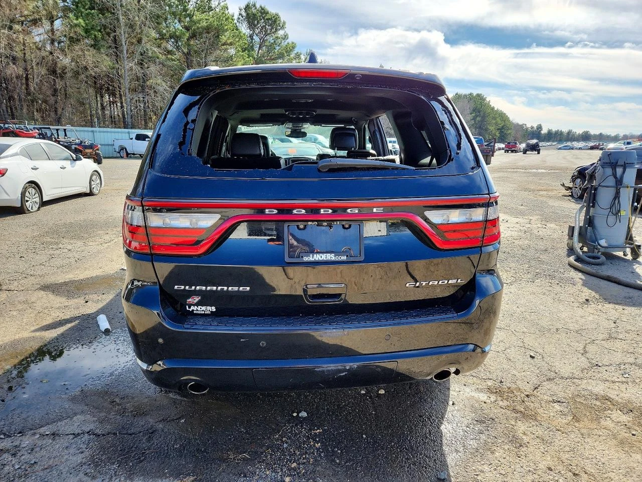 Dodge Durango CITADEL BEATS AUDIO ТЕЛЕВИЗОРИ КЛИП НА ДВИГАТЕЛ - изображение 3