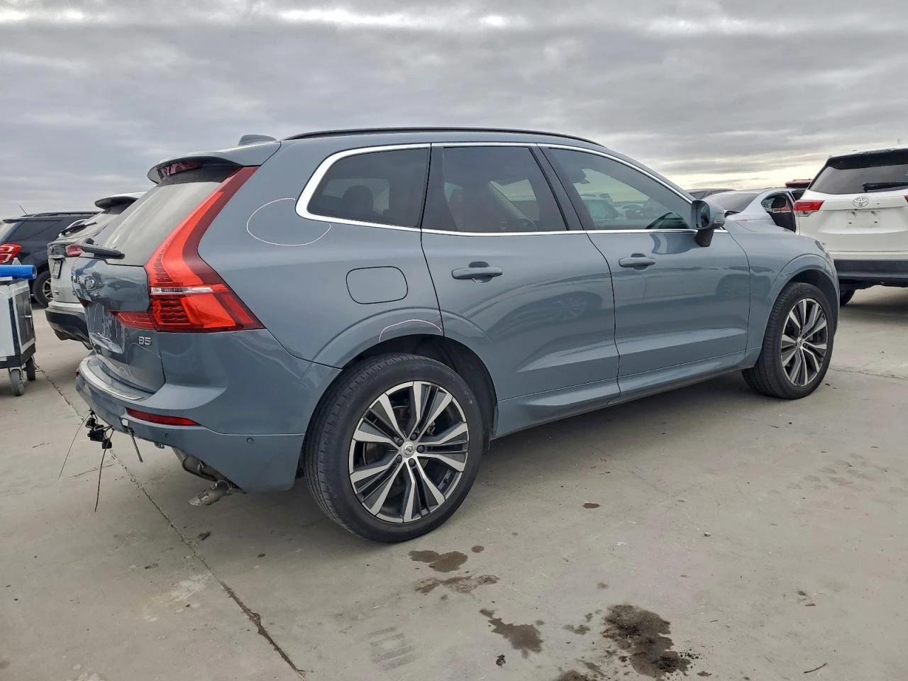 Volvo XC60 * B5* MOMENTUM* PANORAMA*  - изображение 3