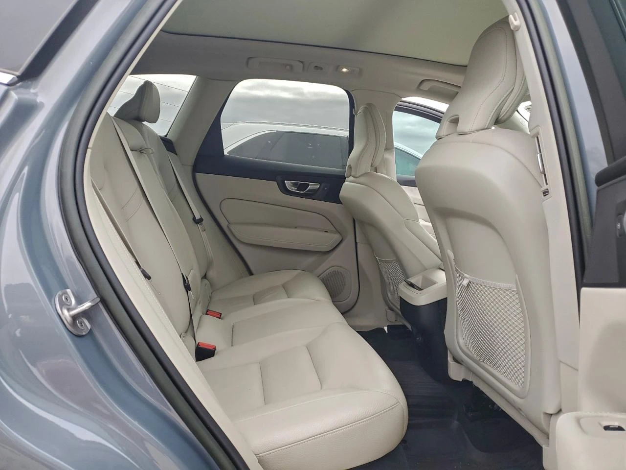 Volvo XC60 * B5* MOMENTUM* PANORAMA*  | Mobile.bg � ����������� 11
