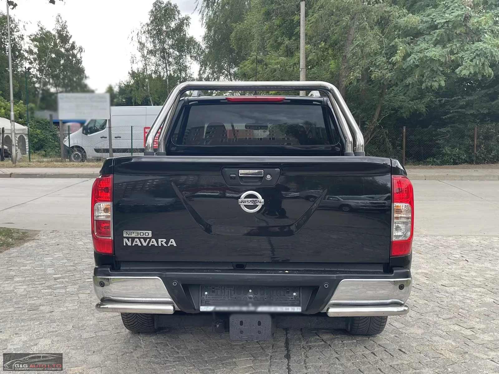 Nissan Navara 2.3 dCi DOKA DOUBLE/190HP/4X4/CAM/168h, снимка 6 - Автомобили и джипове - 53928196