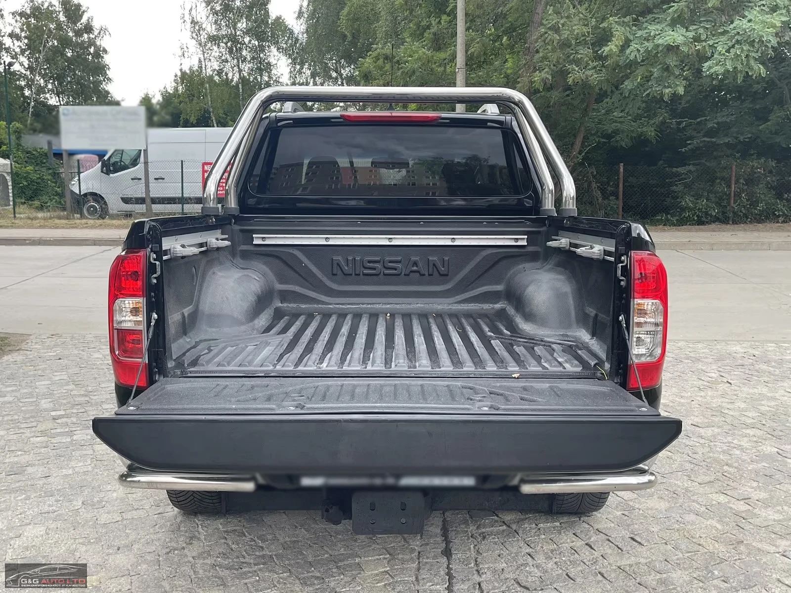 Nissan Navara 2.3 dCi DOKA DOUBLE/190HP/4X4/CAM/168h, снимка 7 - Автомобили и джипове - 53928196