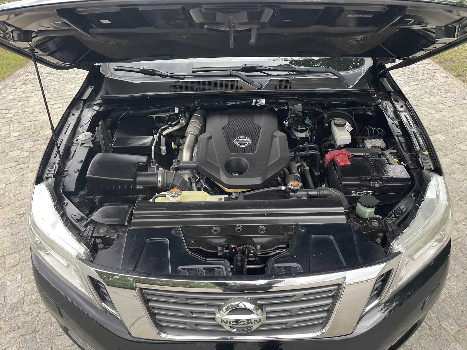 Nissan Navara 2.3 dCi DOKA DOUBLE/190HP/4X4/CAM/168h, снимка 8 - Автомобили и джипове - 53928196