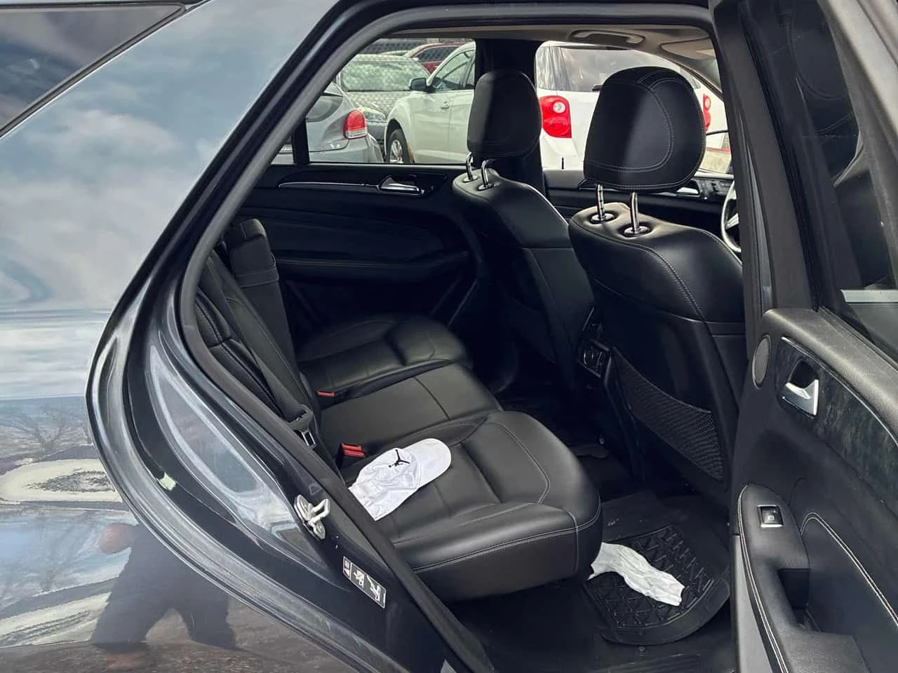 Mercedes-Benz ML 350 4MATIC * ПОДГРЕВ* ПАНОРАМА* КАМЕРА* , снимка 12 - Автомобили и джипове - 54046512