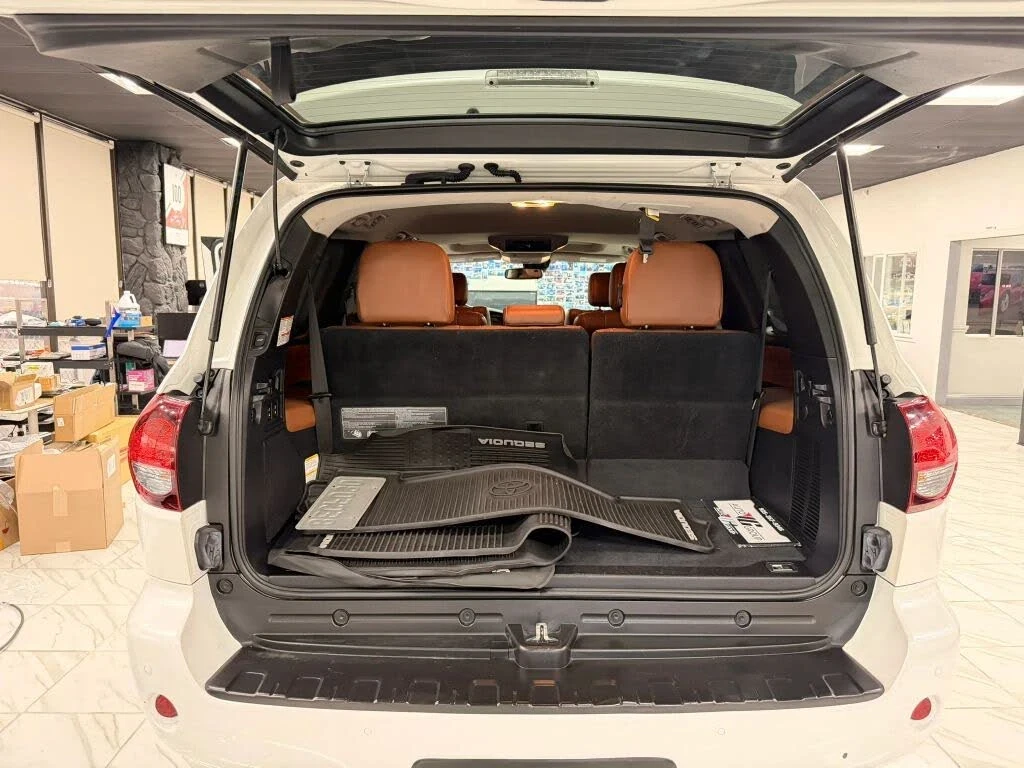 Toyota Sequoia PLATINUM * 4WD * ��� ��������� * ���� �� �� *  | Mobile.bg � ����������� 17