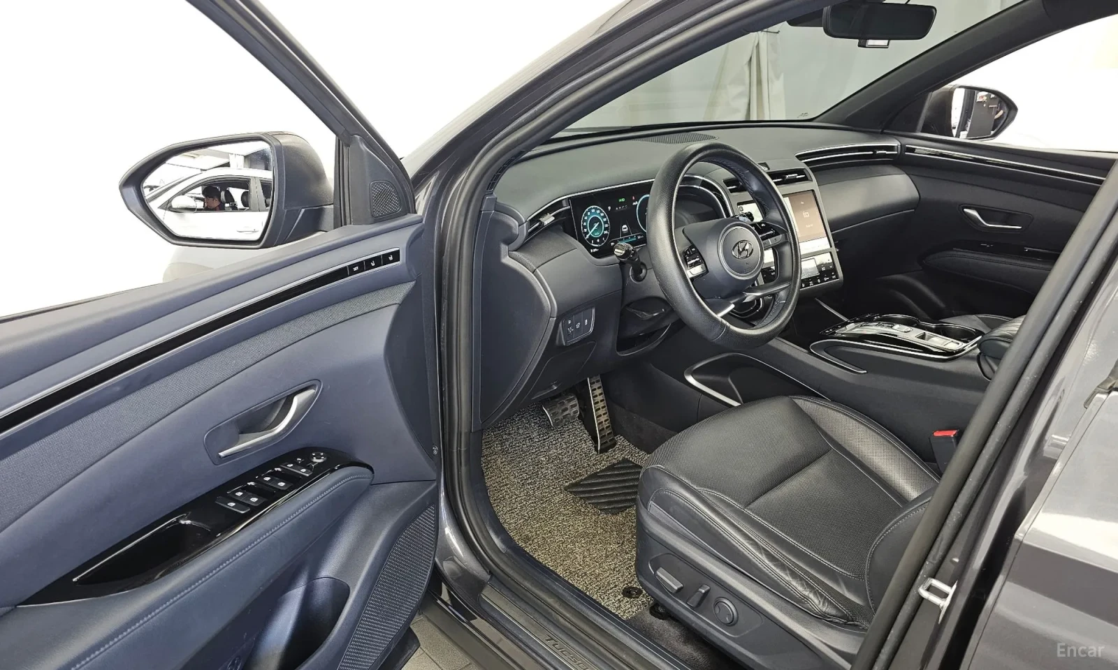 Hyundai Tucson, снимка 10 - Автомобили и джипове - 55193446