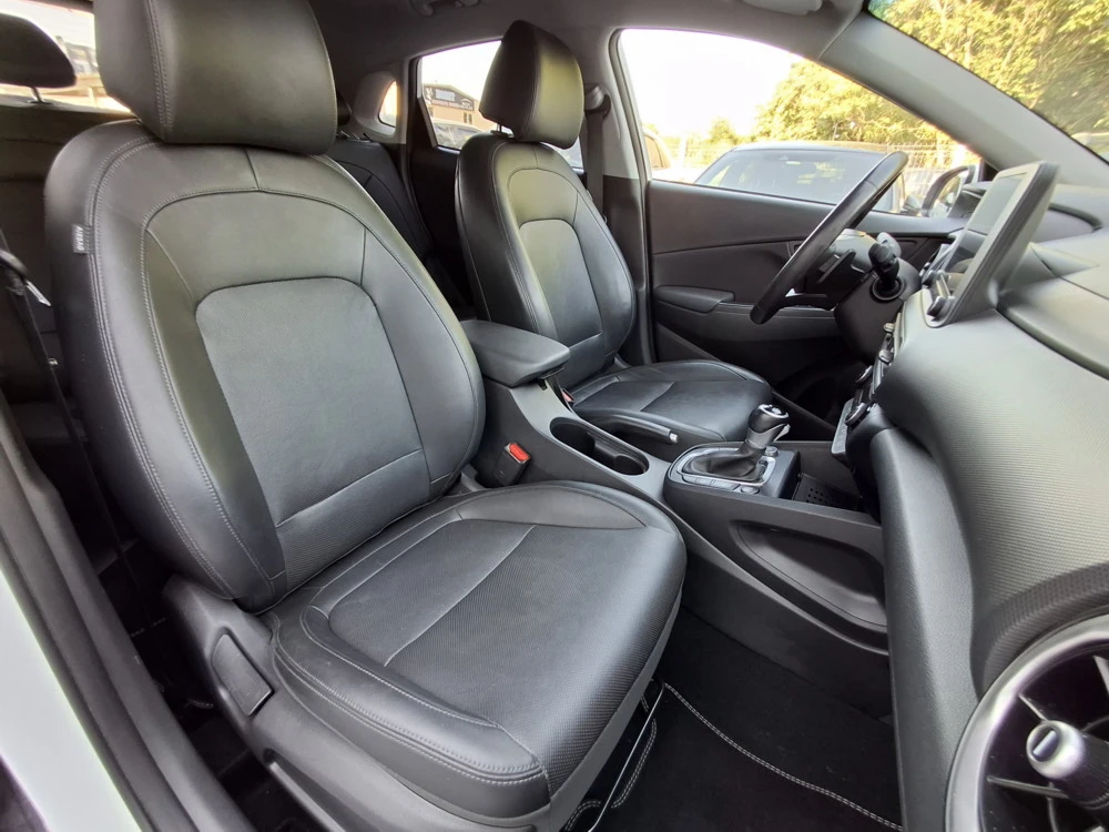 Hyundai Kona 1.6 GDI Turbo 4x4 AT , снимка 16 - Автомобили и джипове - 55400514