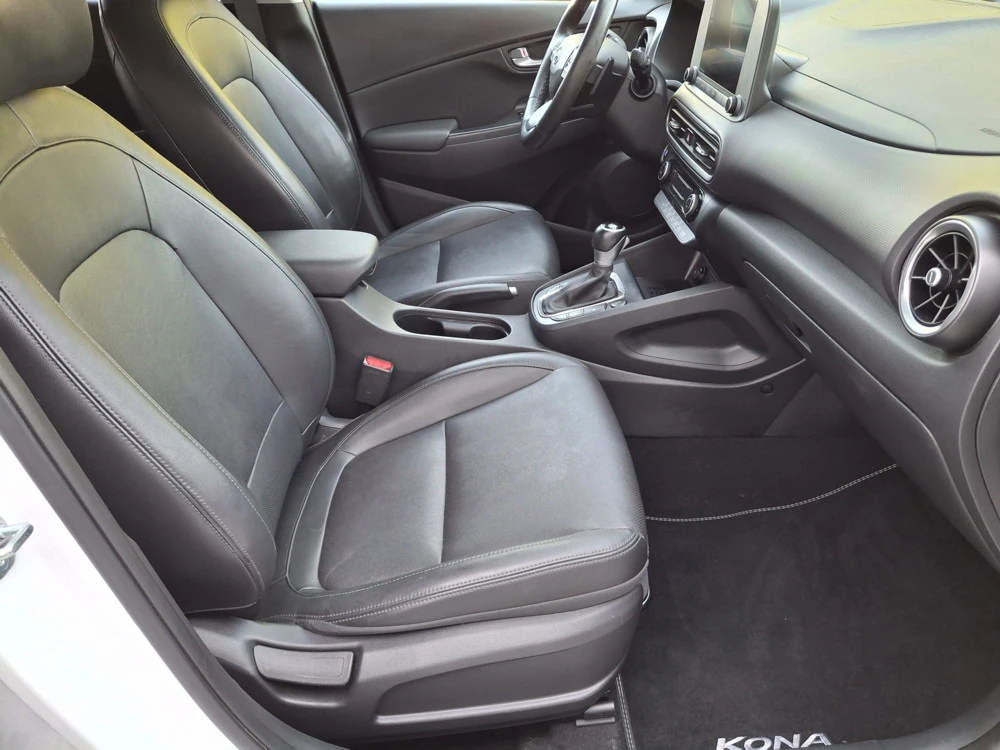 Hyundai Kona 1.6 GDI Turbo 4x4 AT , снимка 15 - Автомобили и джипове - 55400514