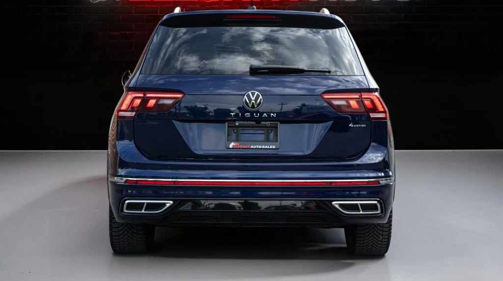 VW Tiguan 2024* R-LINE* FENDER* PANO* ОБДУХ* CARFAX* КРАЙНА , снимка 4 - Автомобили и джипове - 55432253
