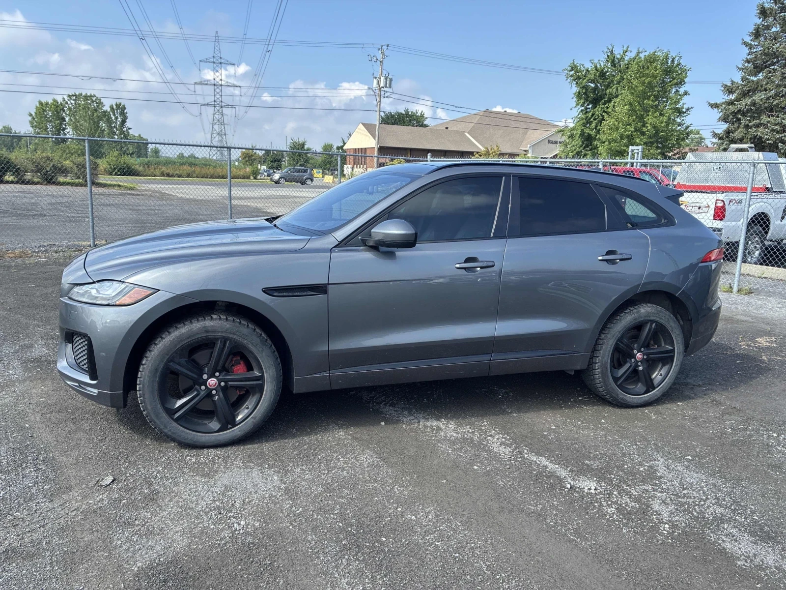 Jaguar F-PACE  S* Pano* Back cam* Distronic* HUD* Обдух* , снимка 3 - Автомобили и джипове - 55561634