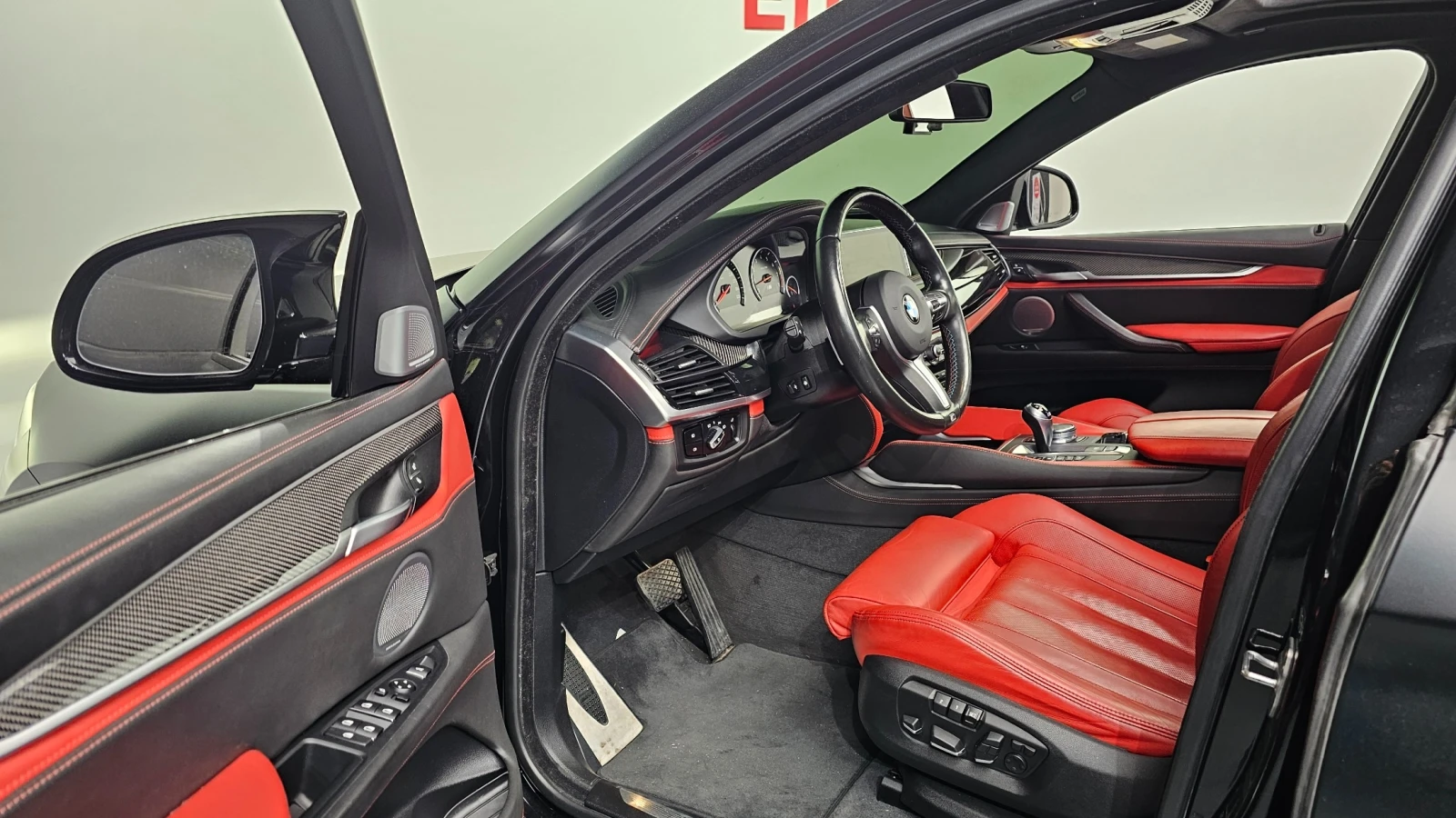 BMW X6 M 4.4, снимка 10 - Автомобили и джипове - 55584701