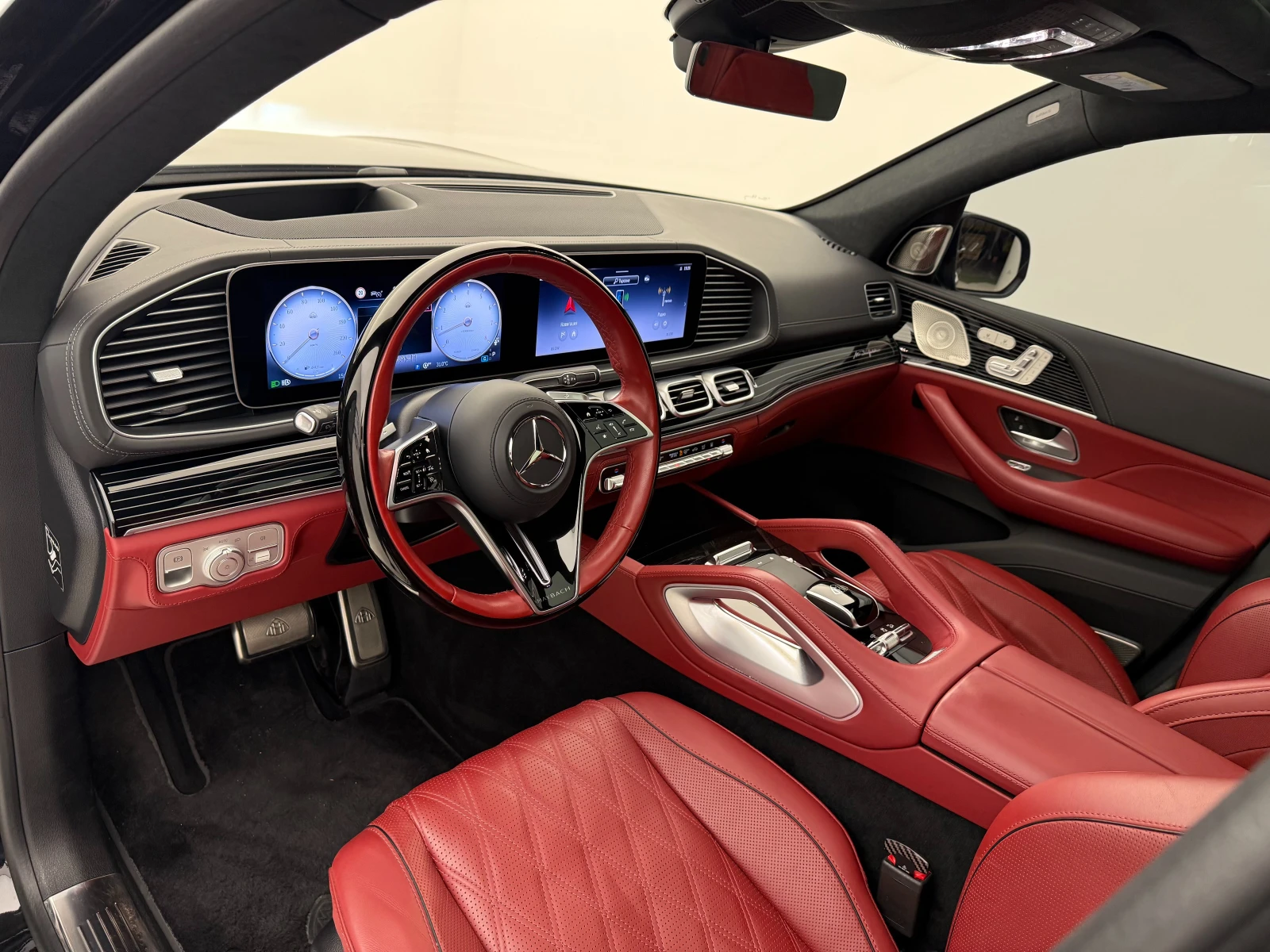 Mercedes-Benz GLS 600 Maybach\4DBurmester\E-Active-Body, снимка 8 - Автомобили и джипове - 55727125