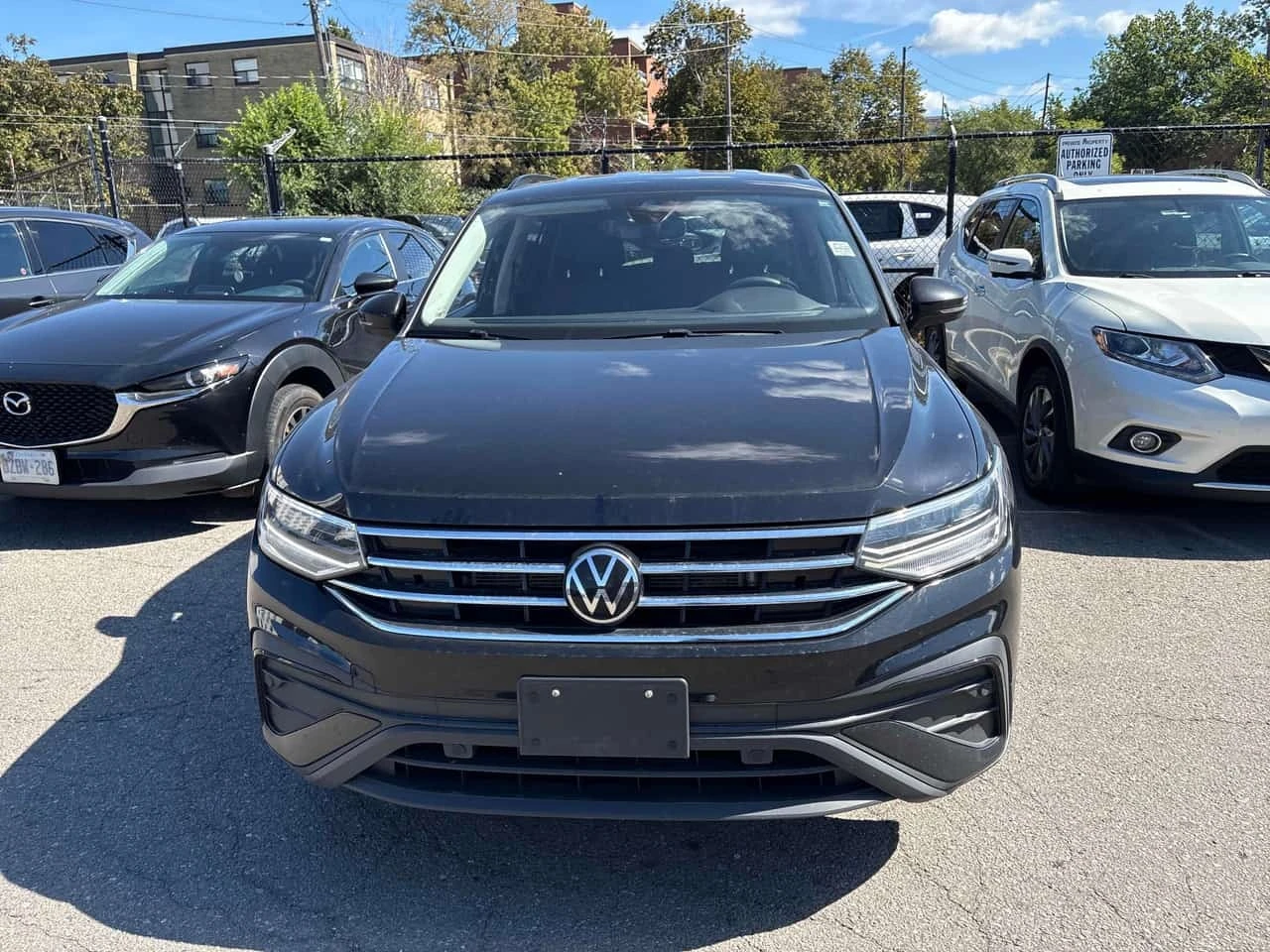 VW Tiguan * Comfortline * АВТОКРЕДИТ * ОТ ПРЕДСТАВИТЕЛСТВО, снимка 2 - Автомобили и джипове - 56270769
