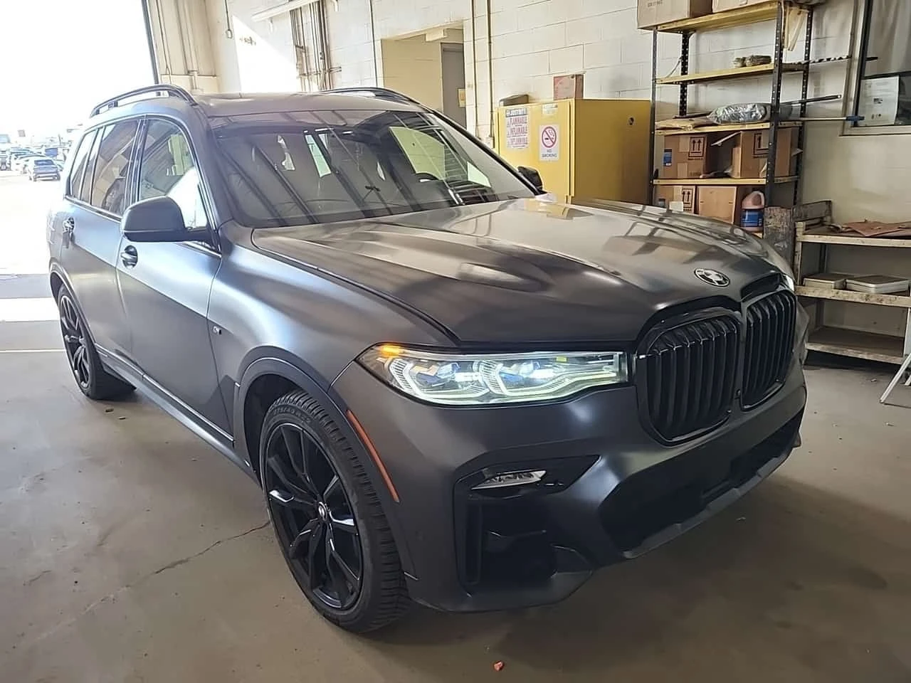 BMW X7 * M50I * 3�� ��� ������� * ��������� * LANE ASSIST | Mobile.bg � ����������� 2