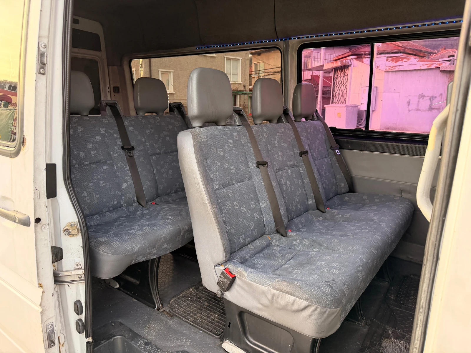 Mercedes-Benz Sprinter 213 * 9-Местен* Клима* ТОП Обслужен*  - изображение 8