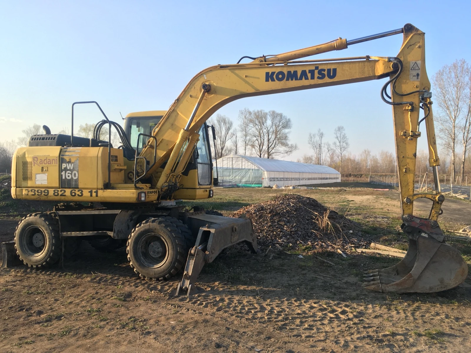 Багер Komatsu PW 1607 EO, снимка 2 - Индустриална техника - 54030763