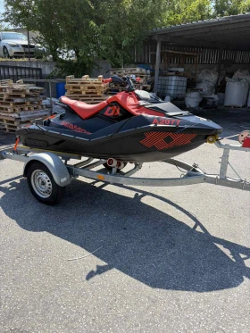 Джет Bombardier Sea Doo Trixx, снимка 1