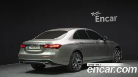 Mercedes-Benz E 220 4MATIC AMG Line, снимка 3