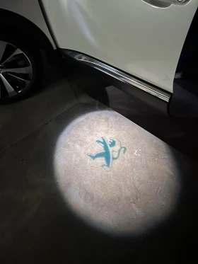 Peugeot 3008 2.0 HDI 180 к.с GT- Line, снимка 6