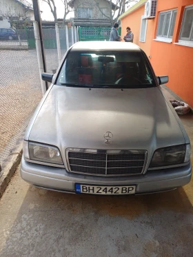     Mercedes-Benz C 180