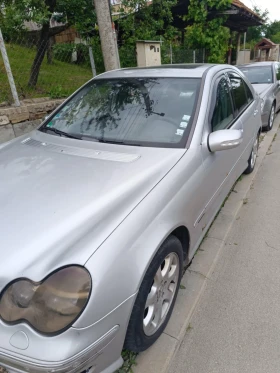 Mercedes-Benz C 320, снимка 2