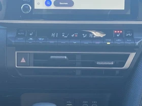 Toyota Camry SE FWD * АвтоКредит* (ЦЕНА ДО БГ), снимка 13