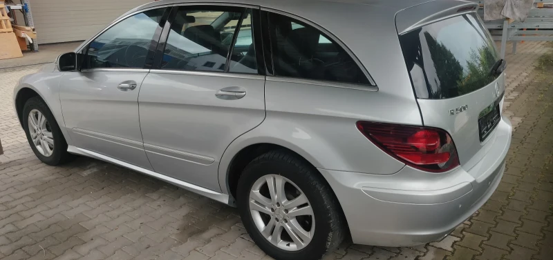 Mercedes-Benz R 500, снимка 5 - Автомобили и джипове - 47653174