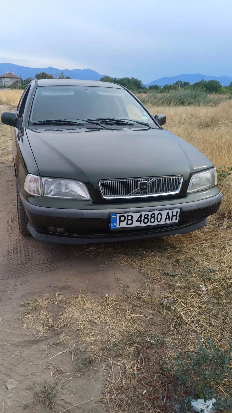 Volvo S40, снимка 1 - Автомобили и джипове - 47790603