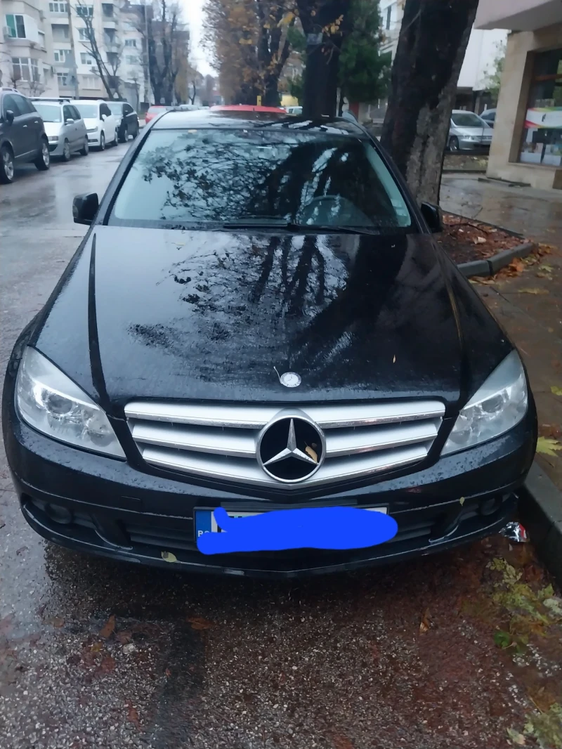 Mercedes-Benz C 220 2.0, снимка 2 - Автомобили и джипове - 48237415