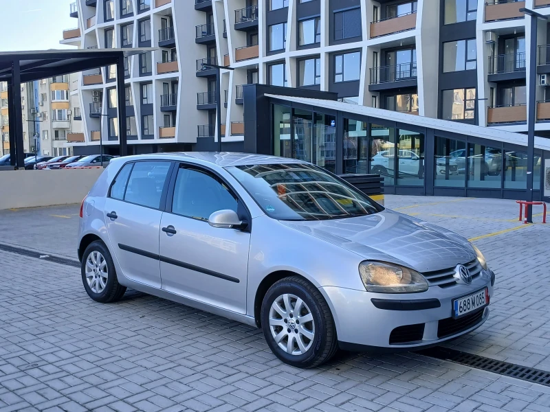 VW Golf 1.6i, снимка 1 - Автомобили и джипове - 48756211