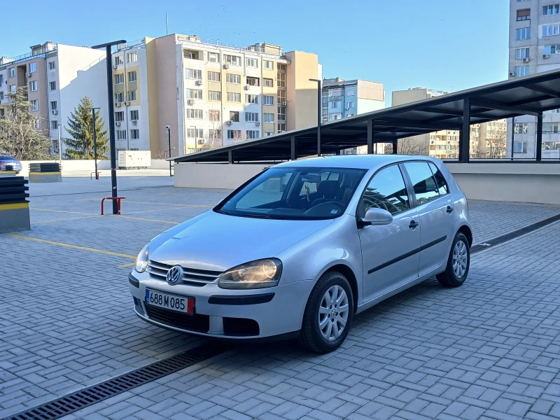 VW Golf 1.6i, снимка 2 - Автомобили и джипове - 48756211