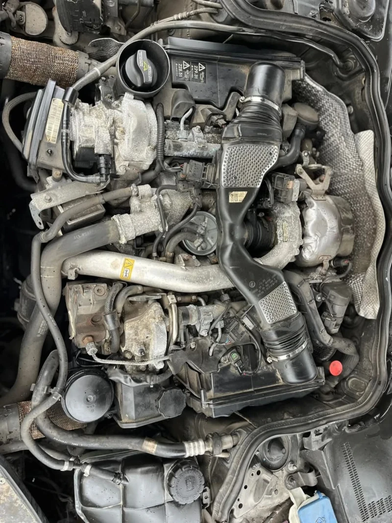 Mercedes-Benz CLS 642, снимка 17 - Автомобили и джипове - 49709950