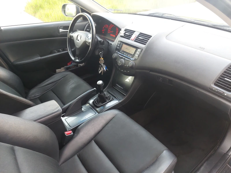 Honda Accord 2, 2d 140ps ТОП СЪСТОЯНИЕ, снимка 7 - Автомобили и джипове - 51474428