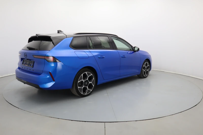 Opel Astra Sports Tourer Ultimate, снимка 6 - Автомобили и джипове - 51653437