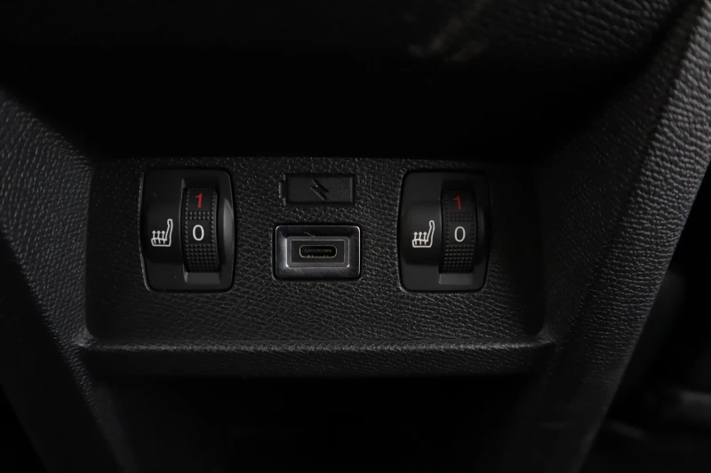 Opel Astra Sports Tourer Ultimate, снимка 17 - Автомобили и джипове - 51653437